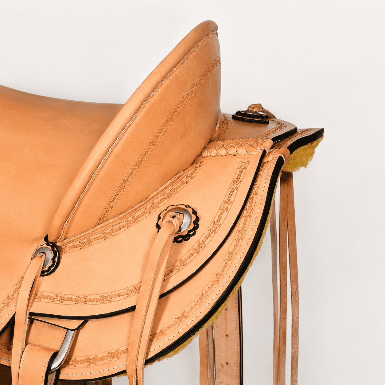 Natural Rawhide Tan Western Horse Saddle Premium Genuine Leather Handcrafted Riding Saddle - Image 4