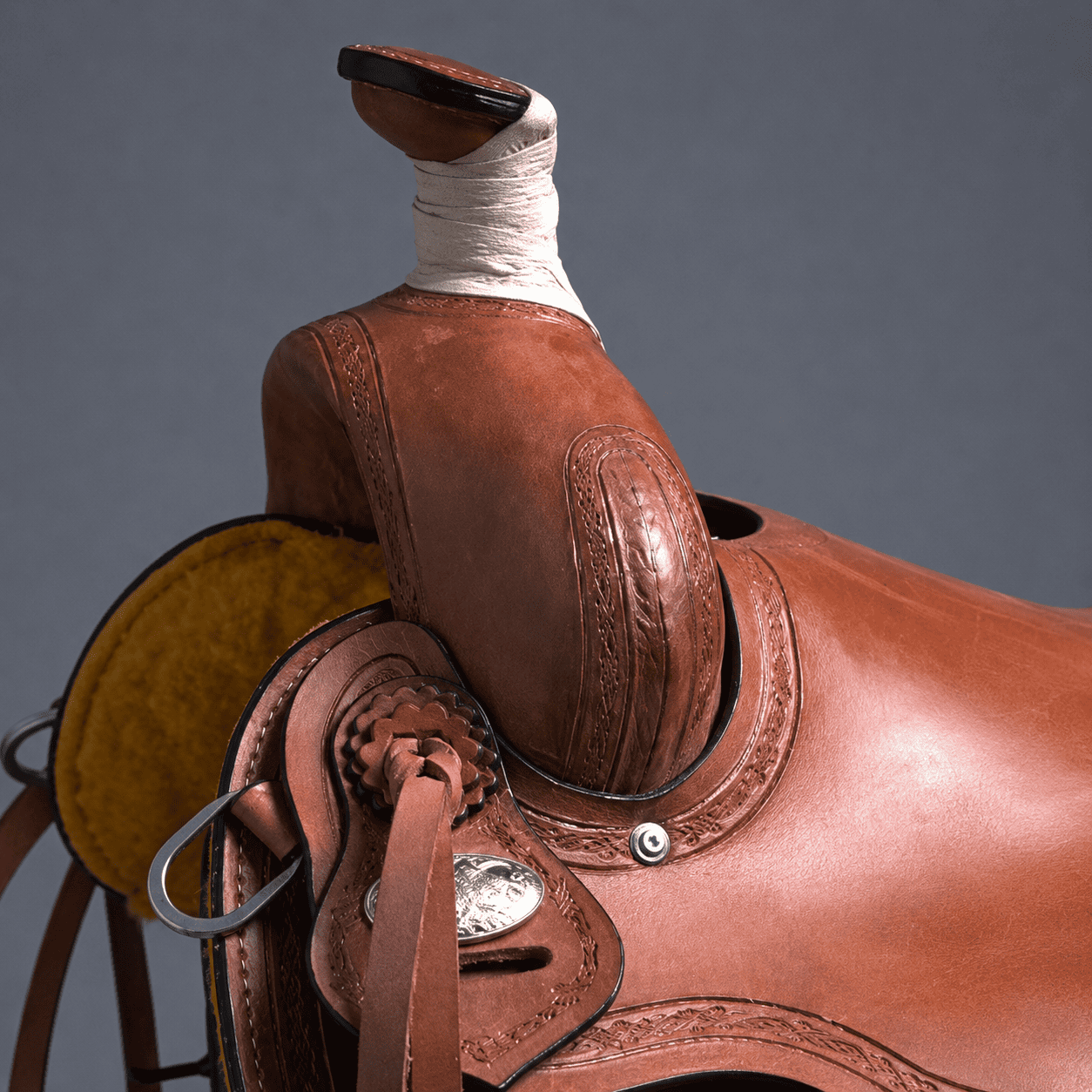 Light Oil Brown Western Horse Saddle Premium Leather Trail Ranch Riding Saddle Deep Seat High Cantle - Image 5