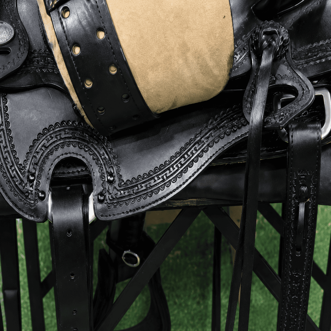Black Western Horse Saddle Premium Leather Equestrian Riding Tack - Image 5